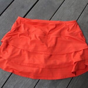 Athleta Swagger Small Orange Red Active Tiered Ruffle Skort